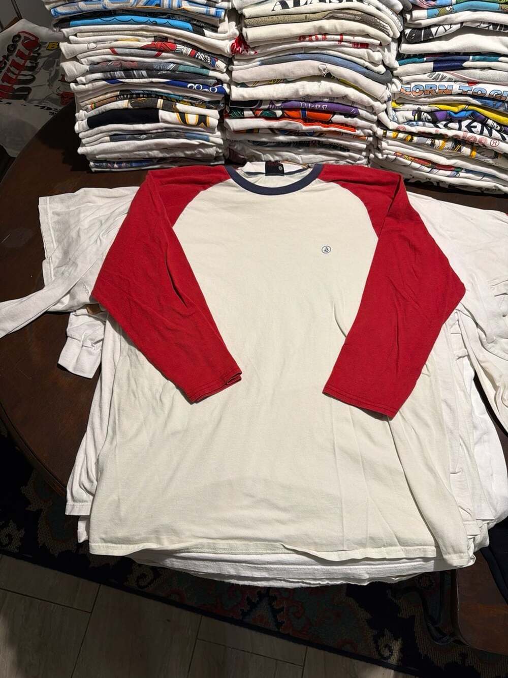 Vintage Volcom 3/4 Sleeve Skate Y2K Tee White Red XL